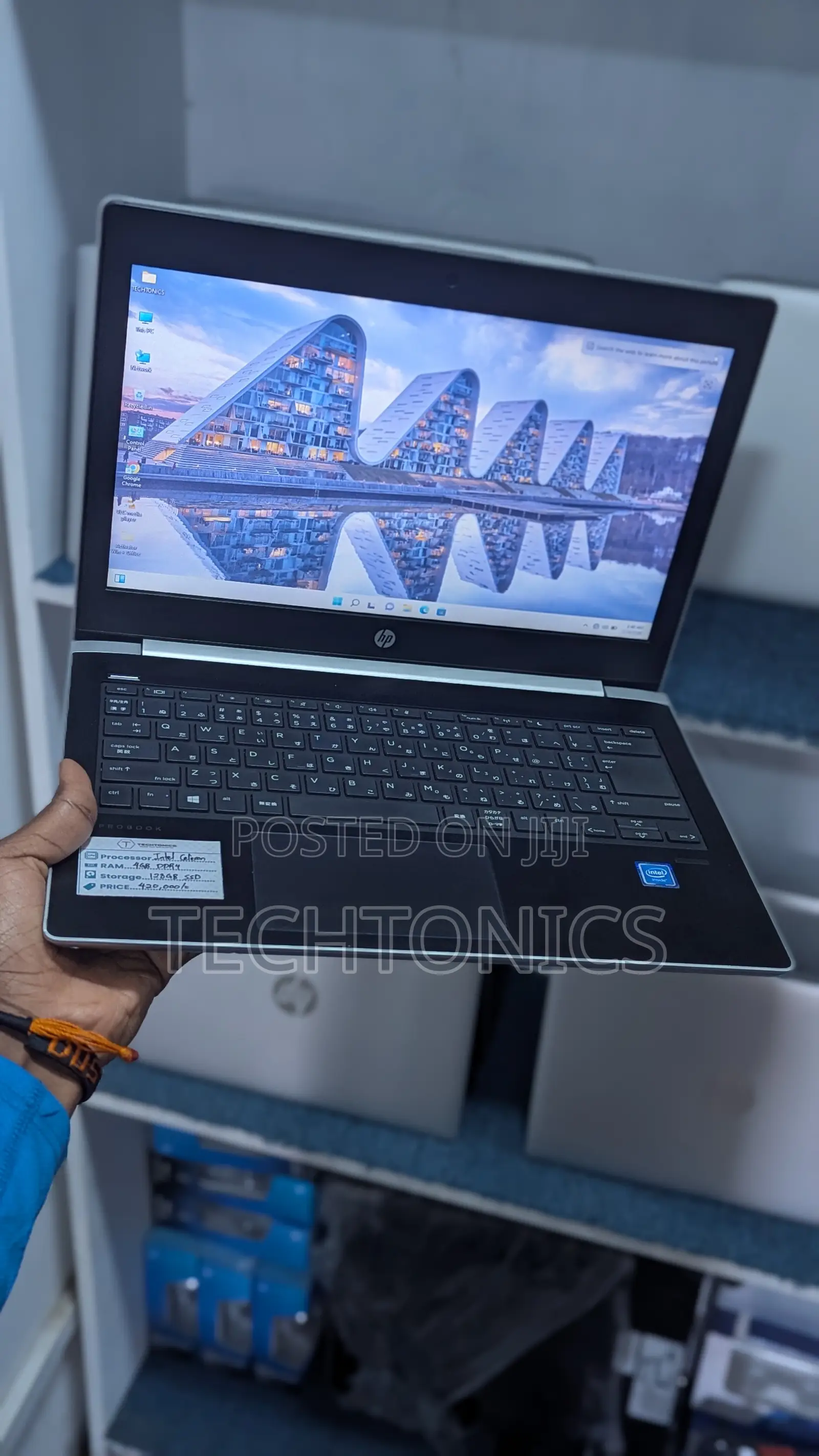 Laptop HP MT21 4GB Intel SSD 128GB