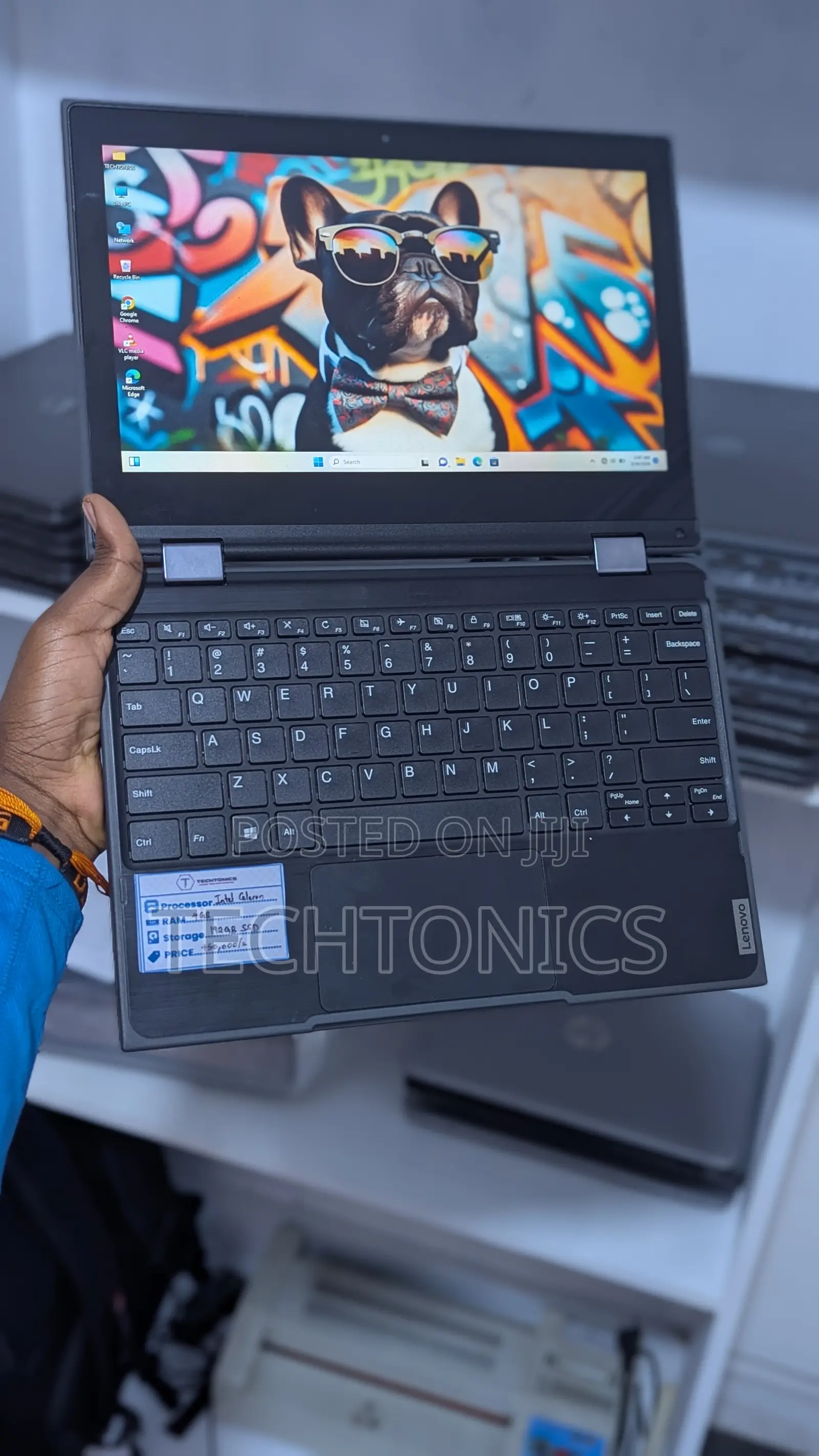 Laptop Lenovo 300e 4GB Intel SSD 128GB