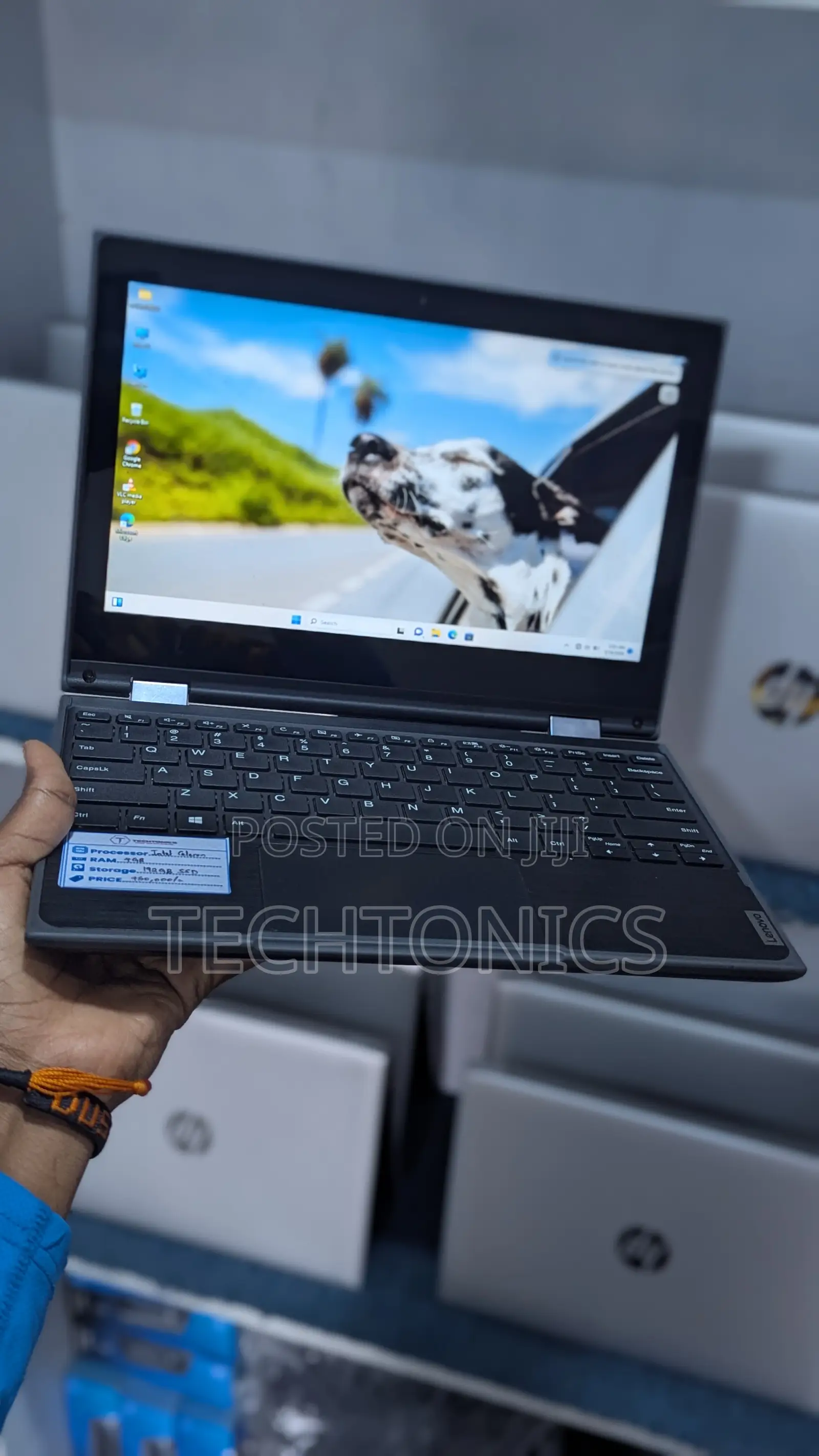 Laptop Lenovo 300e 4GB Intel SSD 128GB