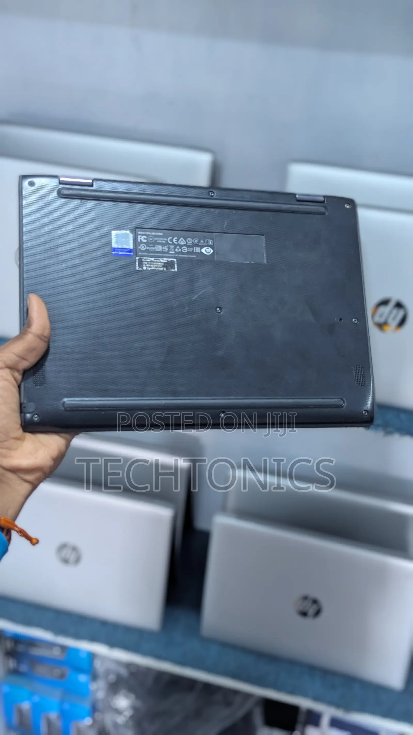 Laptop Lenovo 300e 4GB Intel SSD 128GB