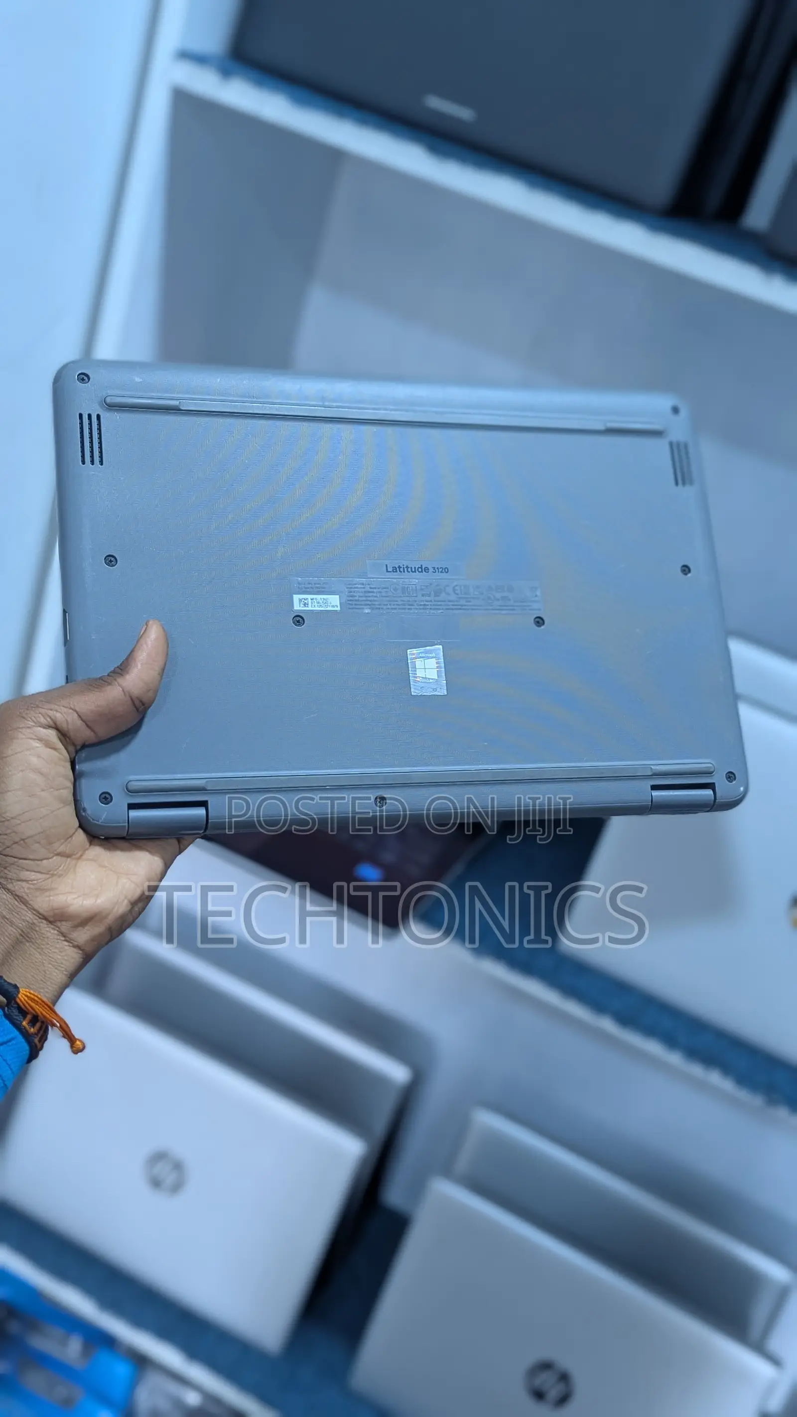 Laptop Dell Latitude 3120 8GB Intel SSD 128GB