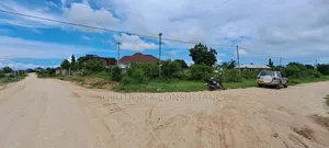 Kiwanja Cha Corner Kinauzwa Mbweni Mpiji