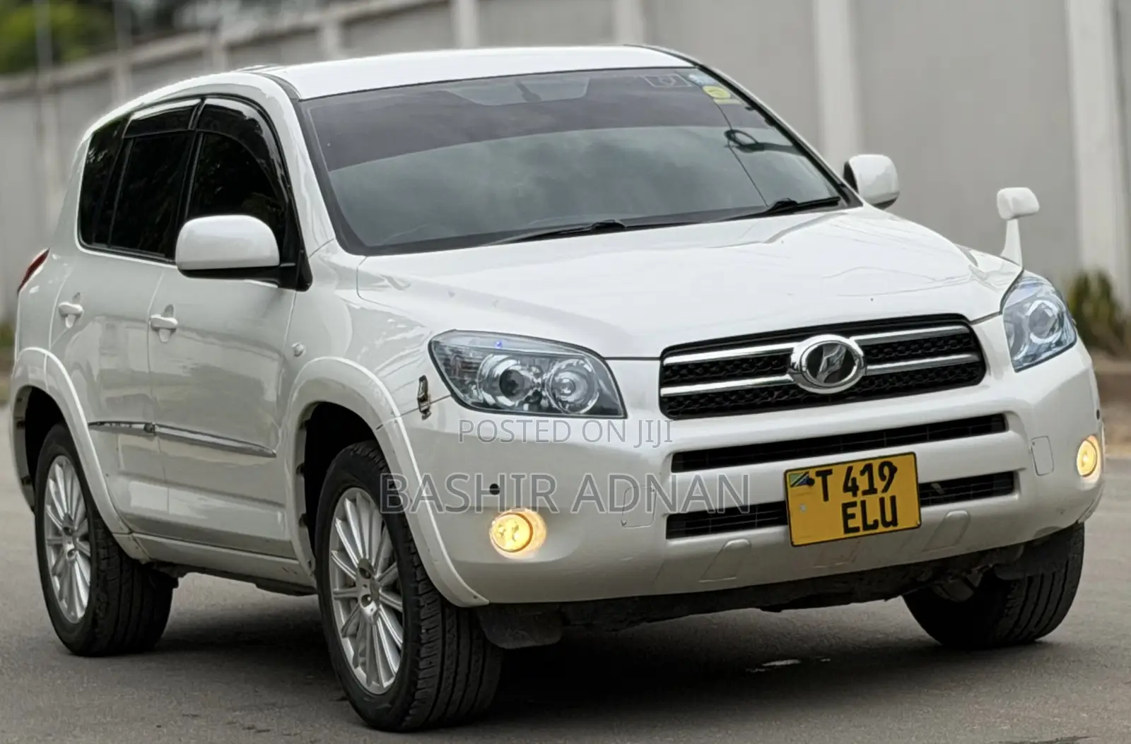 Toyota RAV4 2006 White