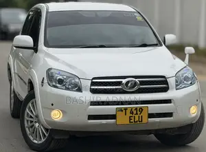 Toyota RAV4 2006 White