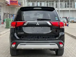Mitsubishi Outlander 2.0 PHEV AWD 2015 Black