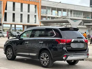 Mitsubishi Outlander 2.0 PHEV AWD 2015 Black