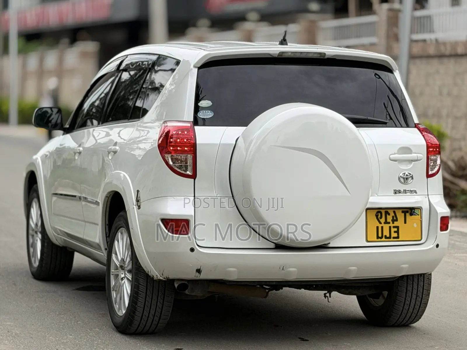 Toyota RAV4 2006 White