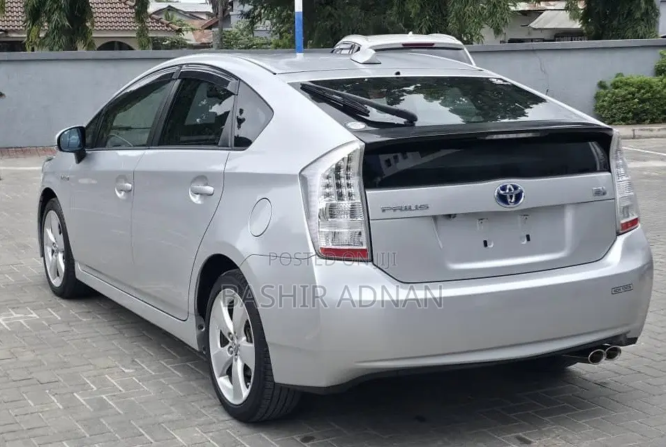 Toyota Prius 2010 Silver
