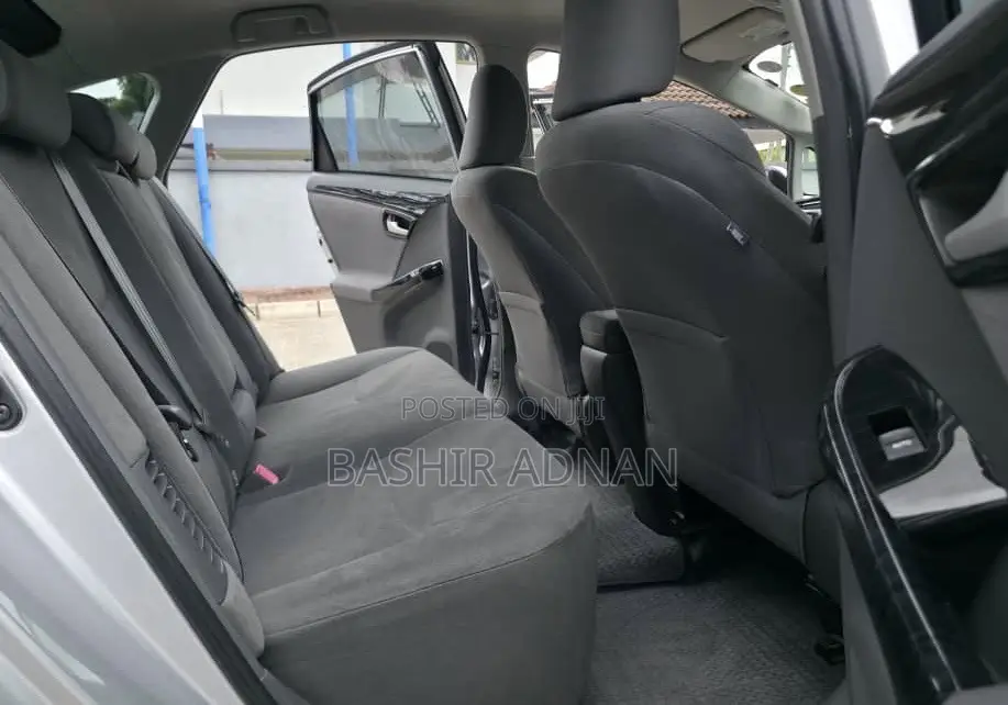Toyota Prius 2010 Silver