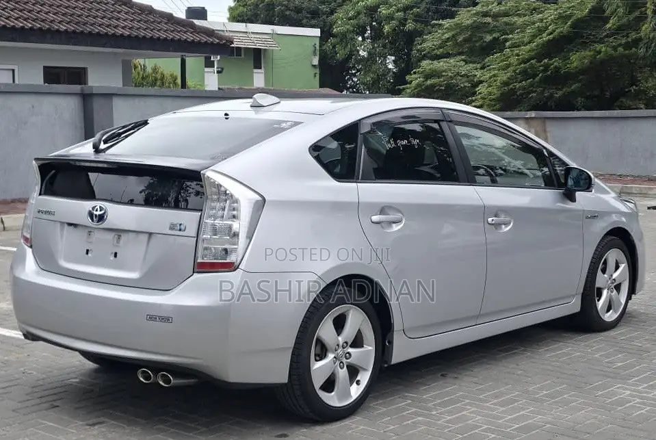 Toyota Prius 2010 Silver