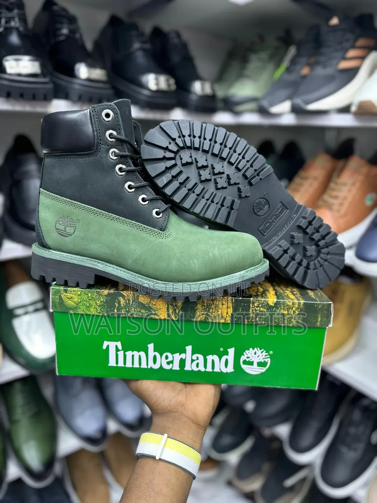 5 Classic Colours Men's Leather Shoes or Boots Timberland Brand