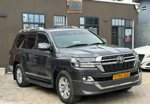 Toyota Land Cruiser 2012 Gray
