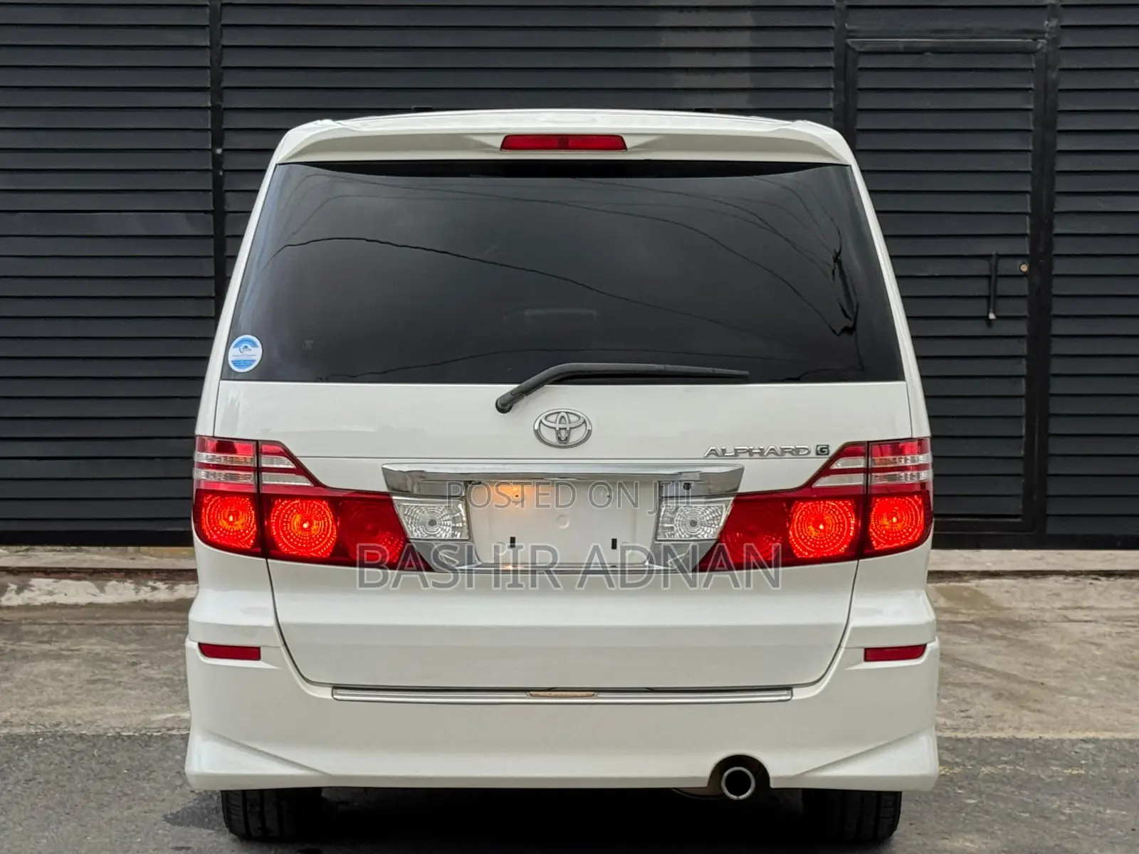 Toyota Alphard 2.4 Petrol FWD 2005 White