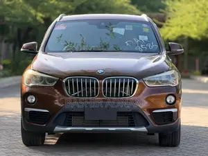 BMW X1 xDrive28i AWD 2016 Brown