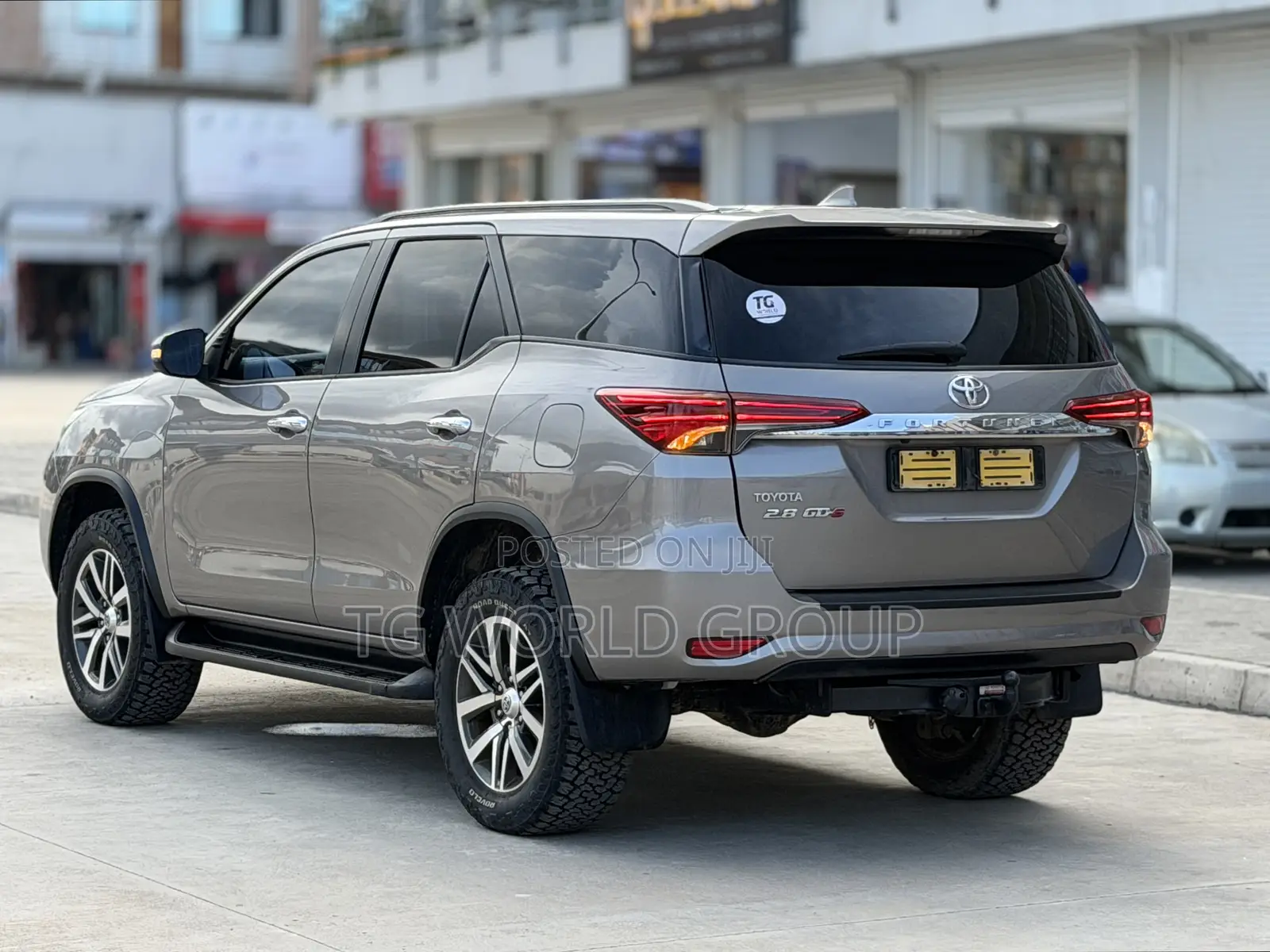 Toyota Fortuner 2.8 D RWD 2018 Silver