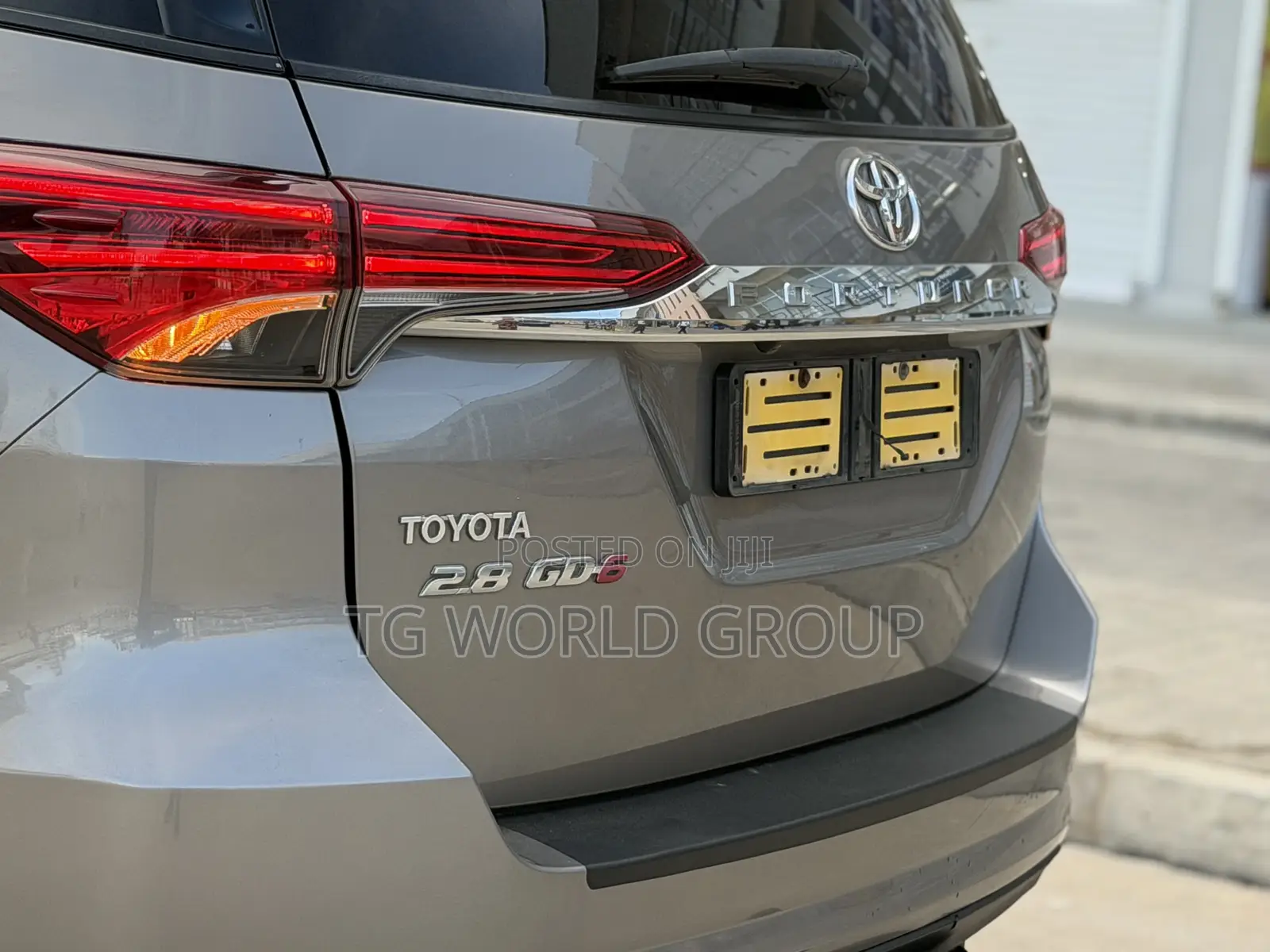 Toyota Fortuner 2.8 D RWD 2018 Silver