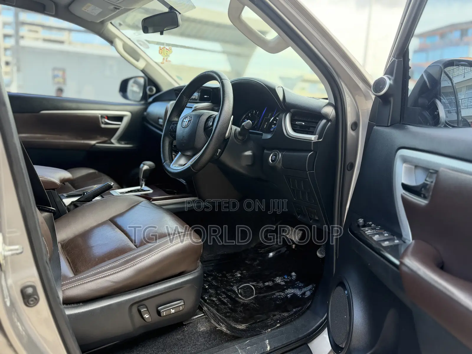 Toyota Fortuner 2.8 D RWD 2018 Silver
