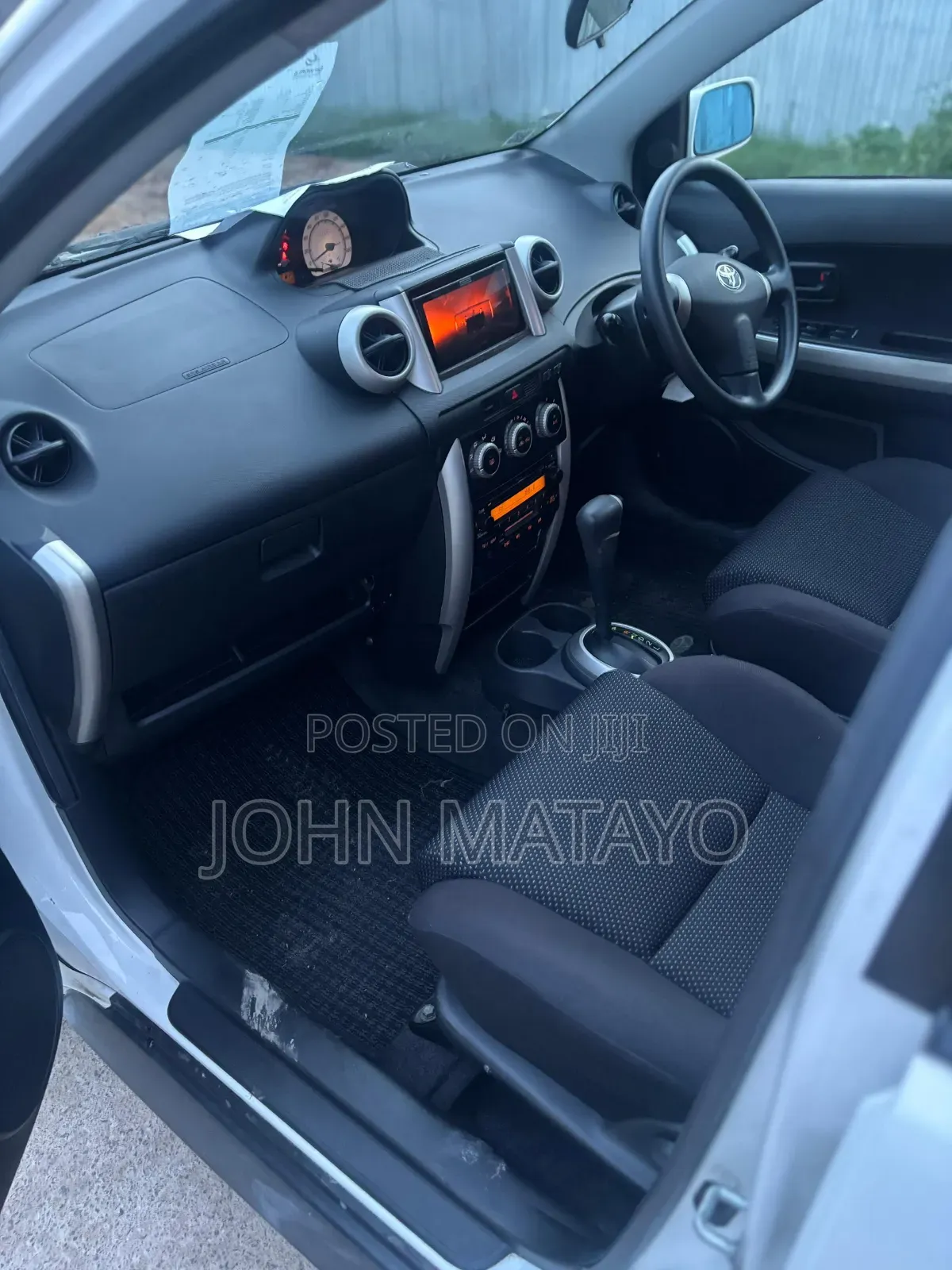 Toyota IST 2003 White