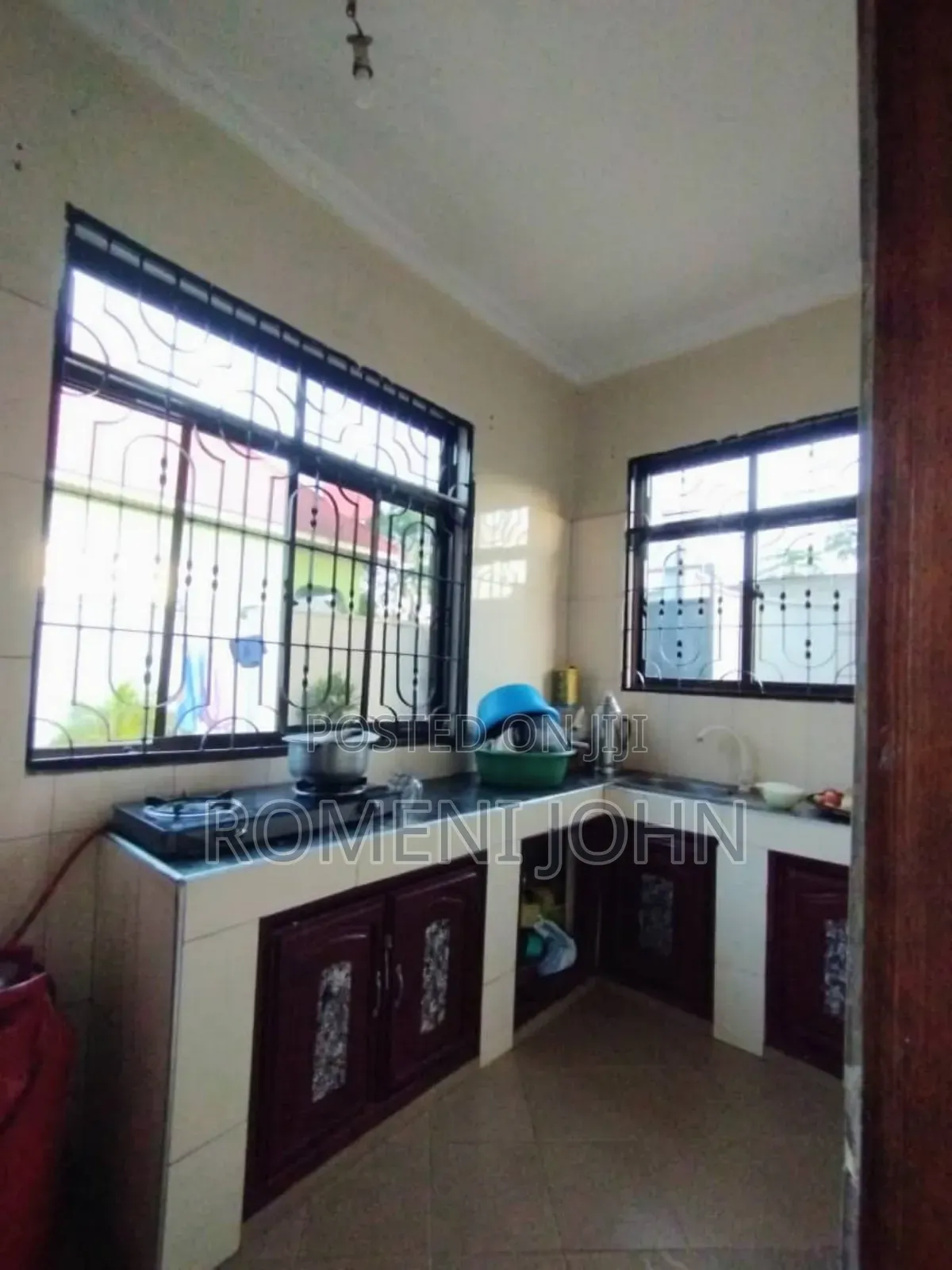 3bdrm House in Tanzania Daresalaam for sale