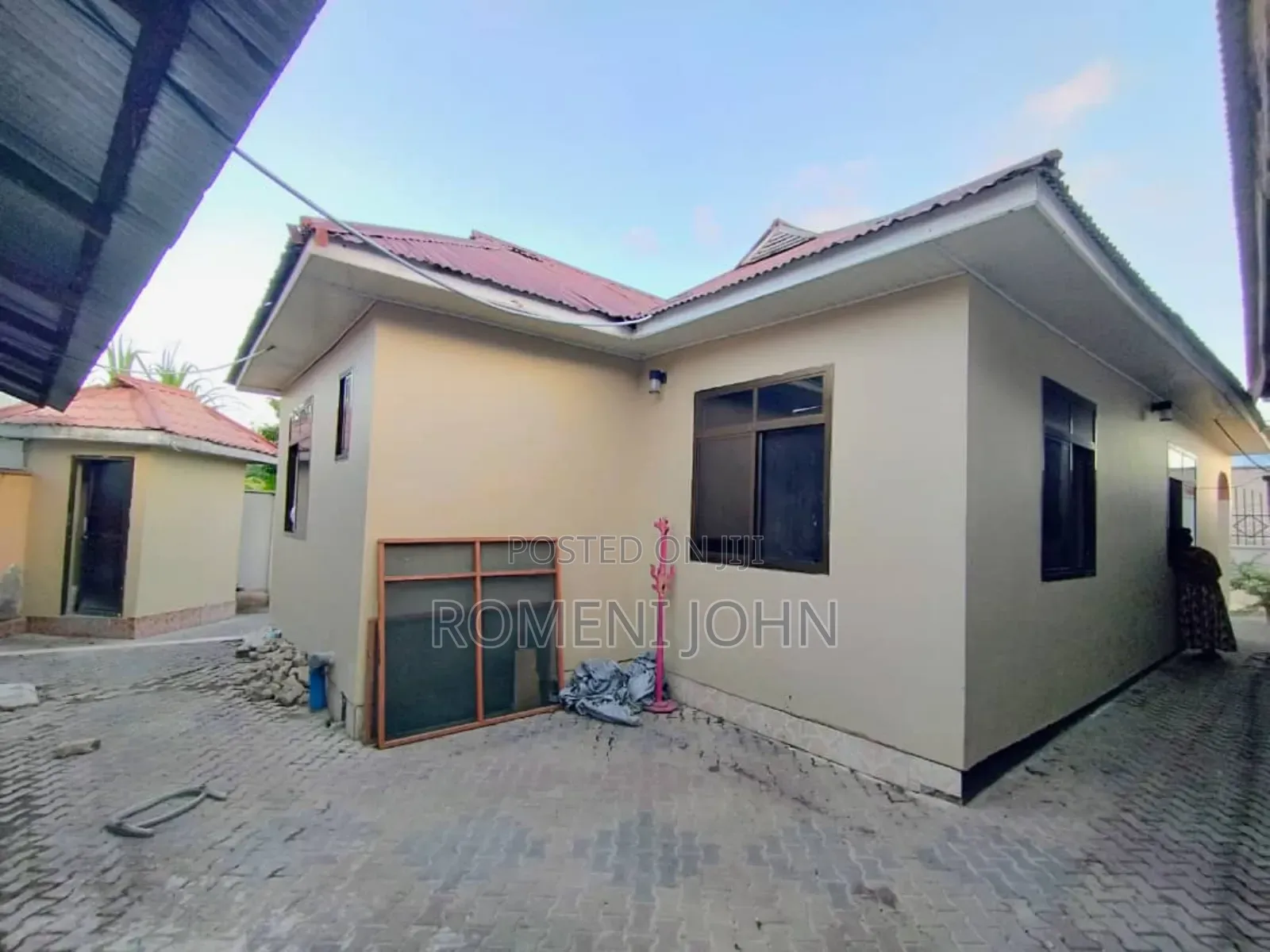 3bdrm House in Tanzania Daresalaam for sale
