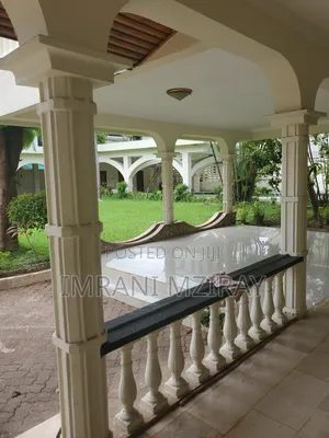 5bdrm Bungalow in Oyster Bay for rent
