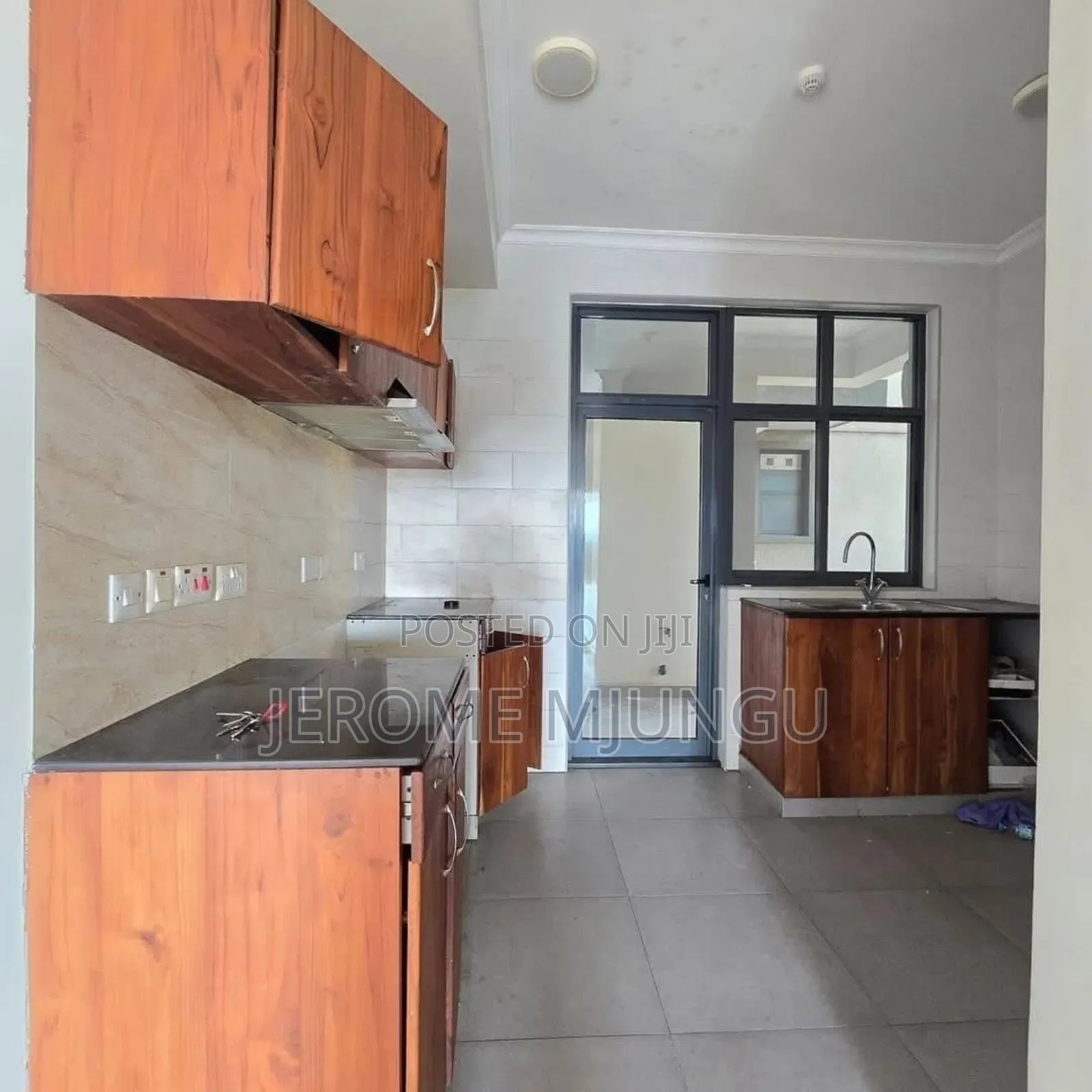 3bdrm Apartment in Mikocheni for rent