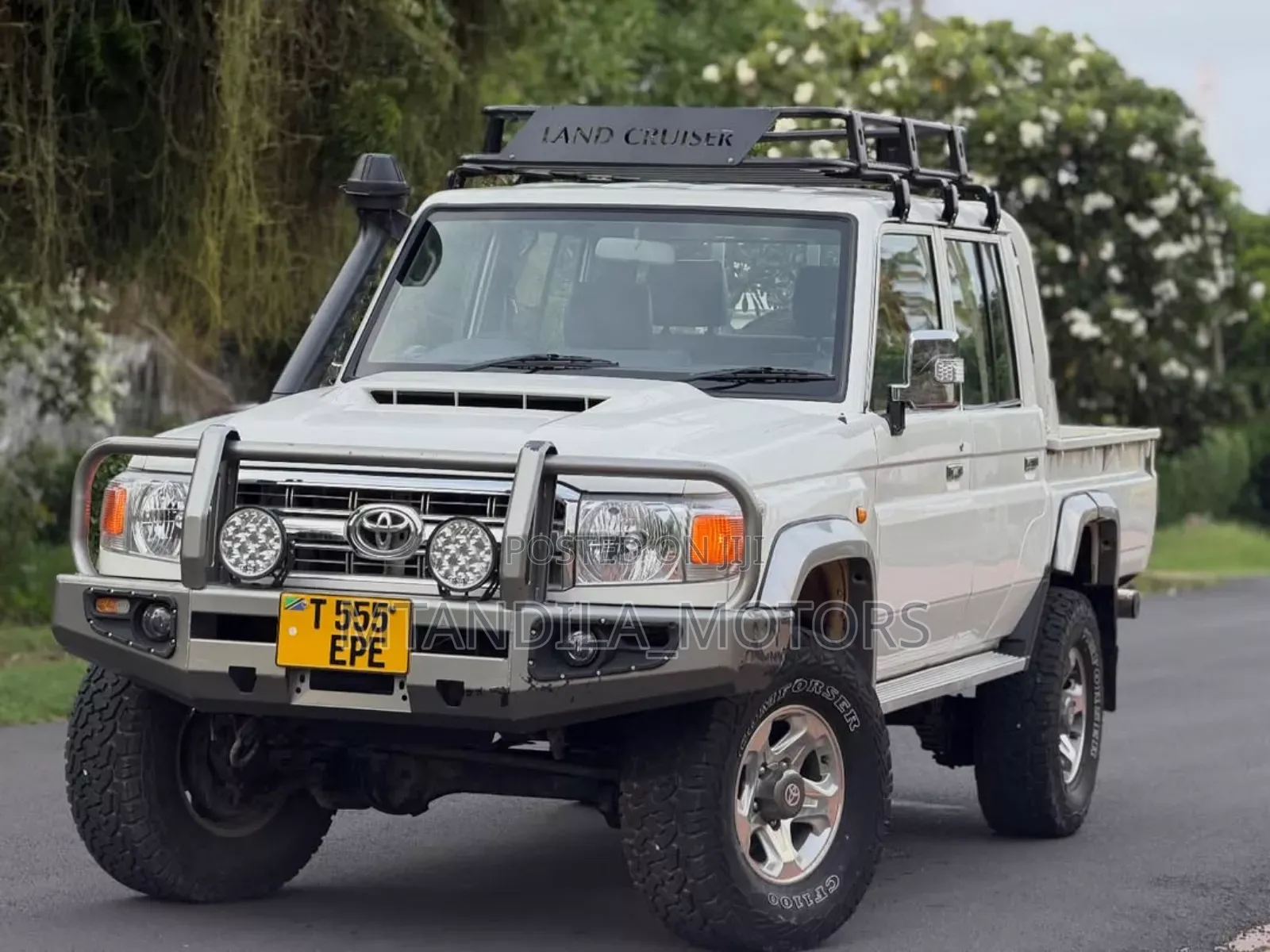Toyota Land Cruiser 4.5 V8 TD 2019 White