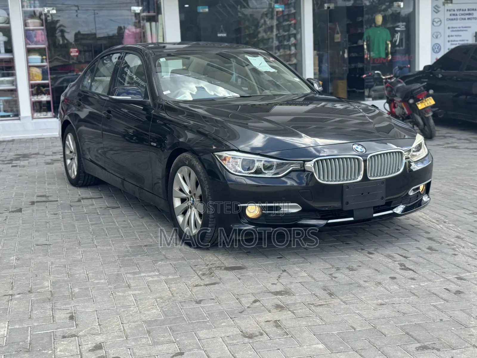 BMW 3 Series 2012 Black