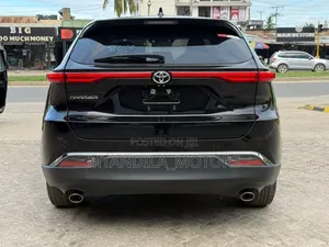 Toyota Harrier 2.5 Hybrid 2020 Black