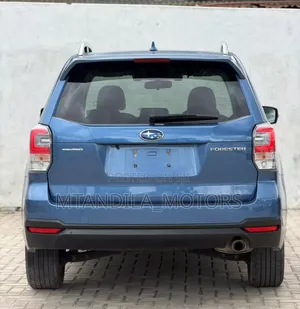 Subaru Forester 2.5i Limited PZEV 4dr SUV AWD (2.5L 4cyl CVT) 2014 Blue