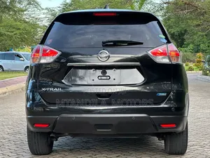 Nissan X-Trail 2.0 Petrol AWD 2015 Black