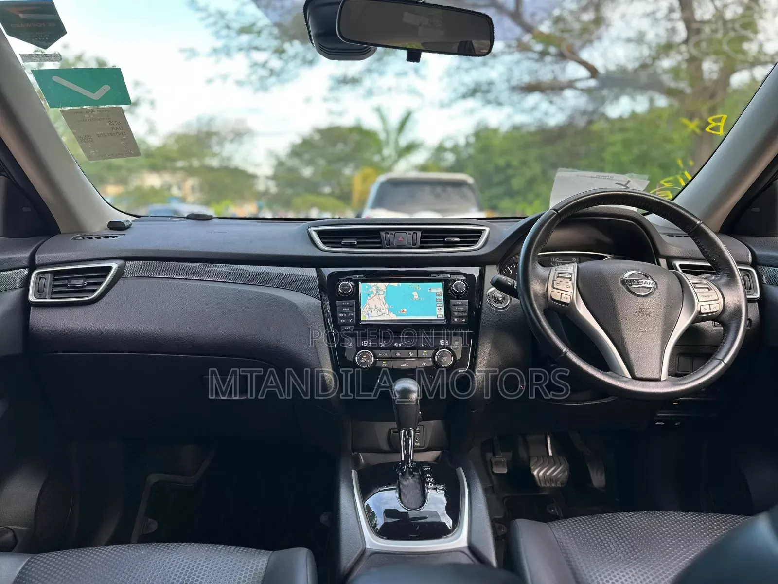 Nissan X-Trail 2.0 Petrol AWD 2015 Black