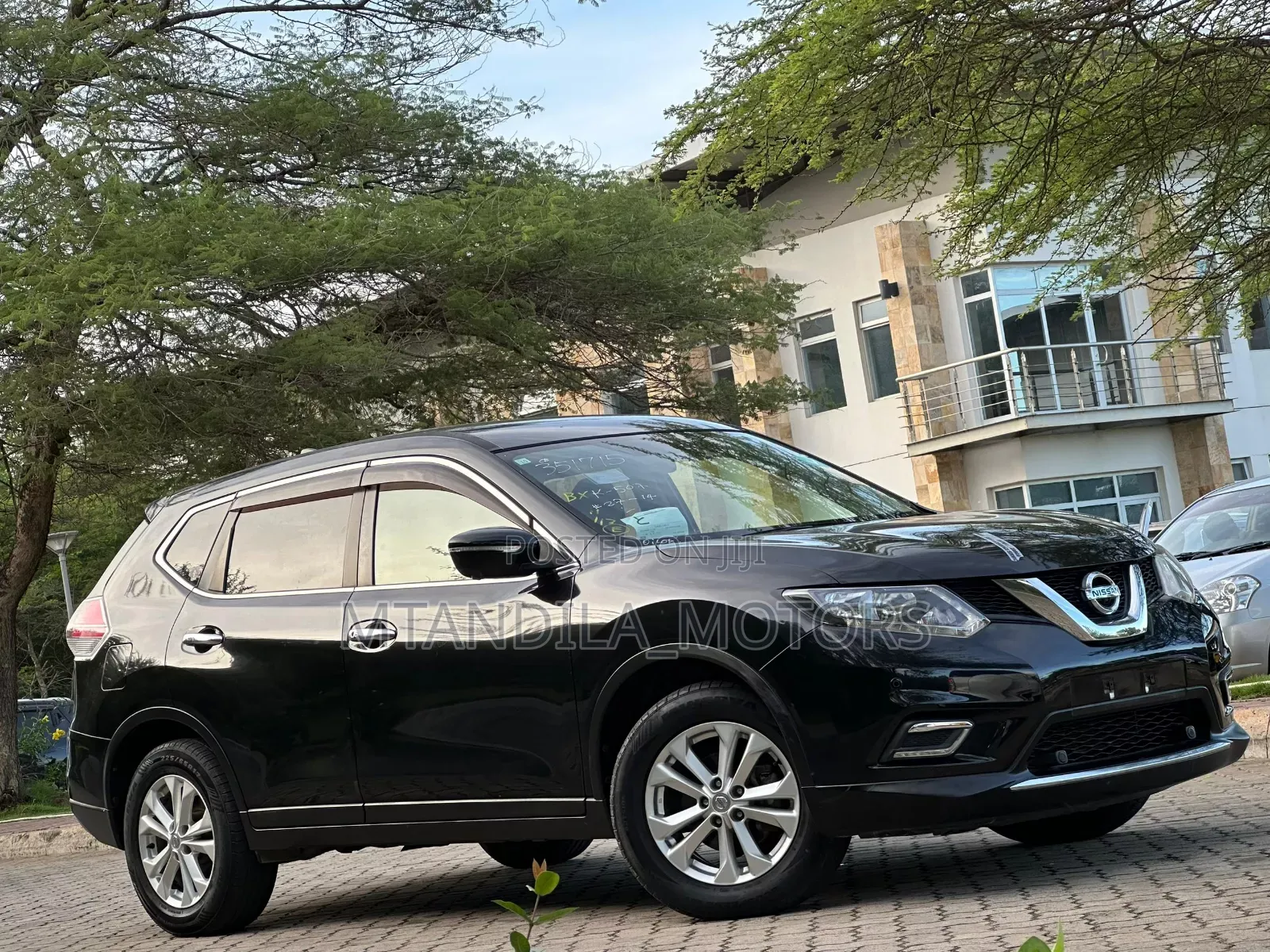 Nissan X-Trail 2.0 Petrol AWD 2015 Black