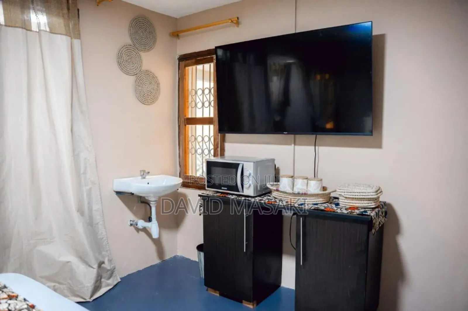 Furnished Studio Apartment in Studios, Masaki for rent