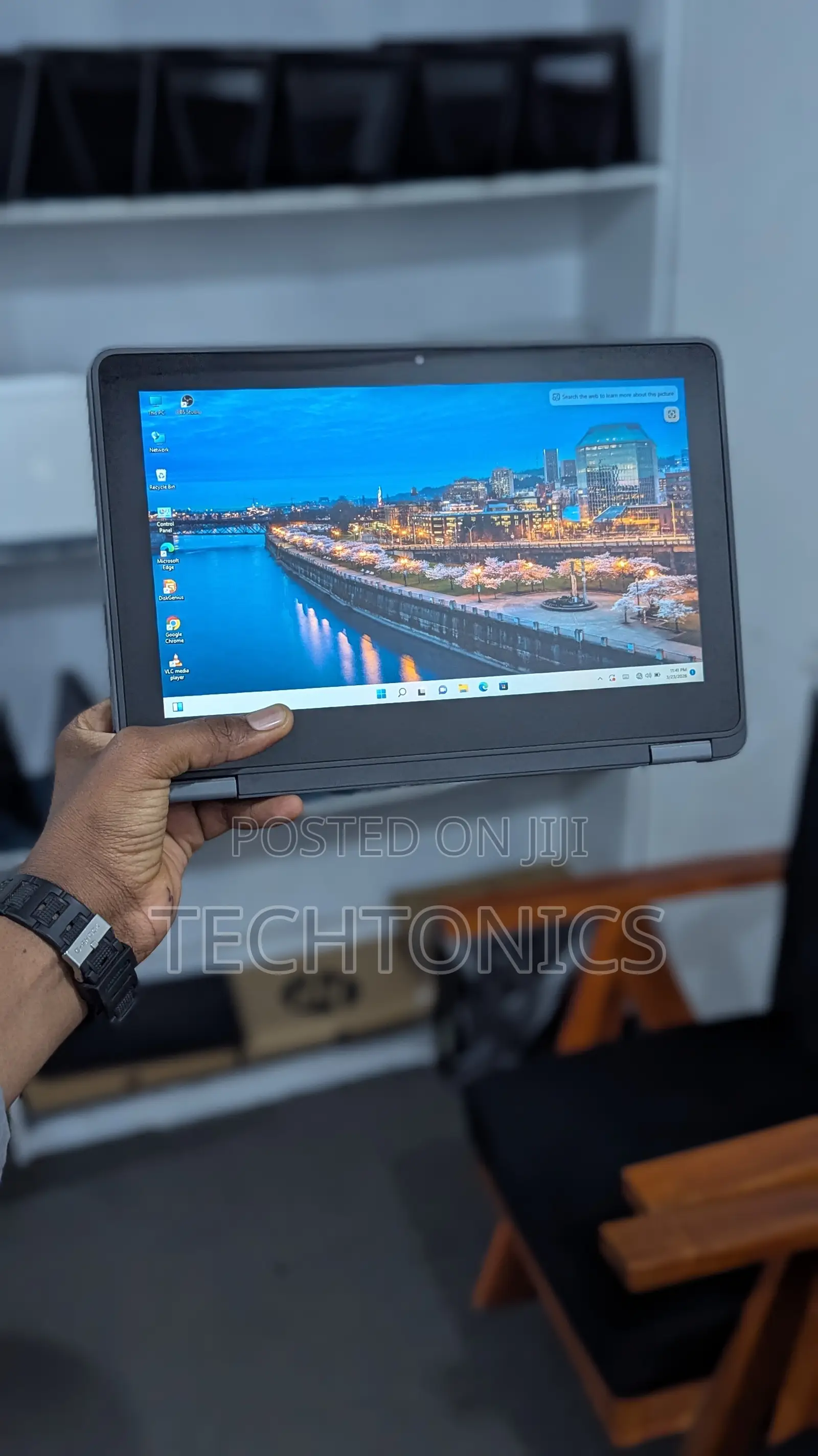 Laptop Dell Latitude 3120 8GB Intel SSD 128GB