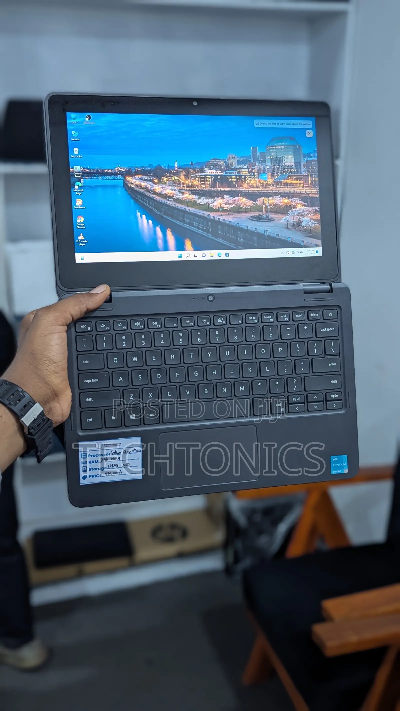 Laptop Dell Latitude 3120 8GB Intel SSD 128GB