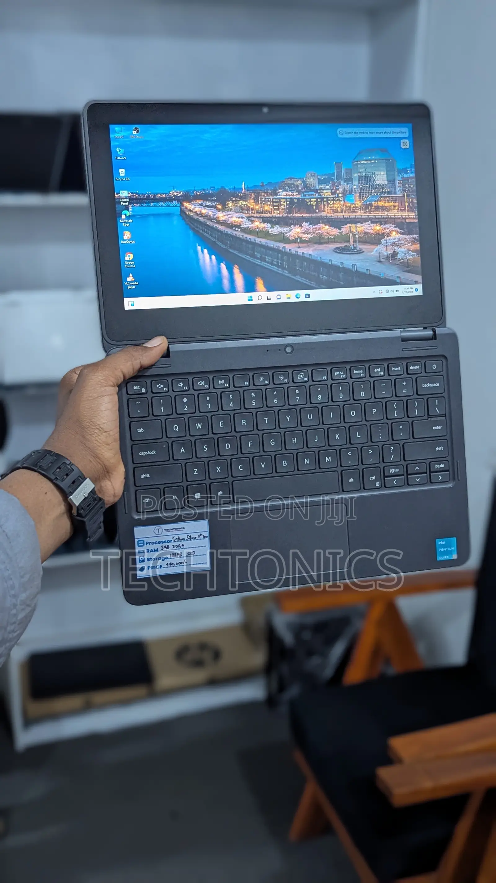 Laptop Dell Latitude 3120 8GB Intel SSD 128GB