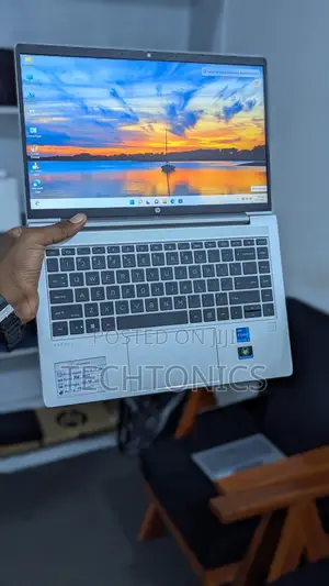 Laptop HP ProBook 440 8GB Intel Core i5 SSD 256GB