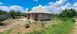 Kiwanja Kinauzwa Tegeta Madale