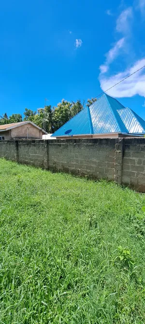 Kiwanja Kinauzwa Tegeta Madale