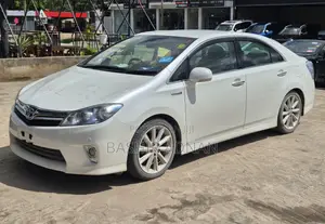 Toyota Sai 2.4 Hybrid FWD 2012 White