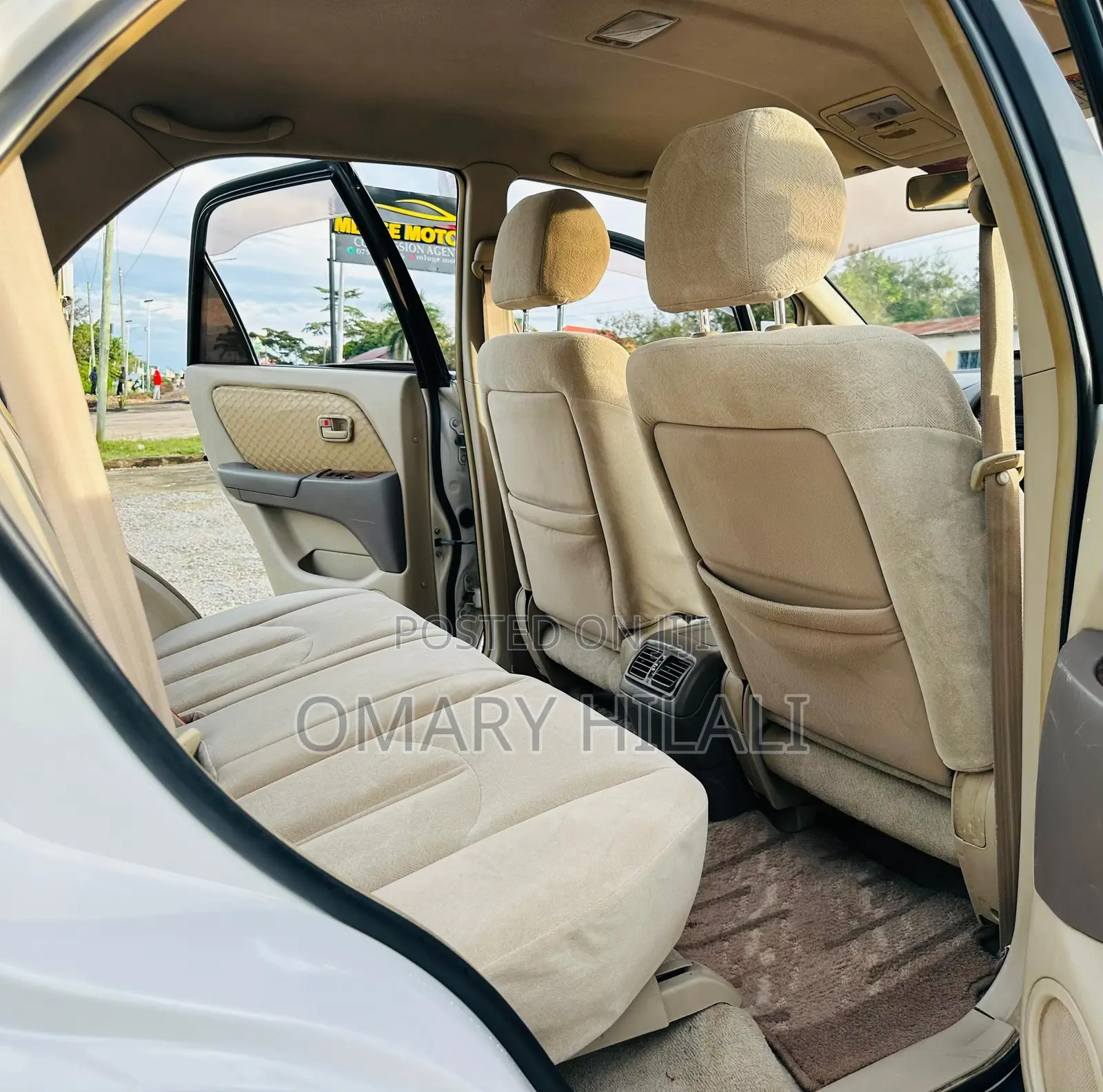 Toyota Harrier 2000 Silver