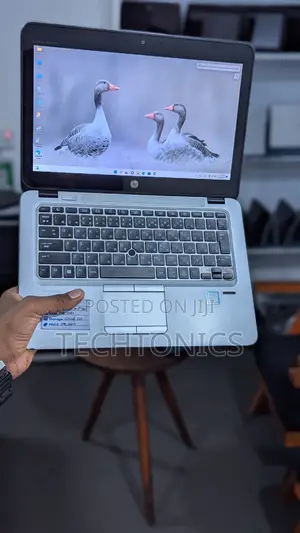 Laptop HP EliteBook 820 G3 8GB Intel Core i5 SSD 256GB