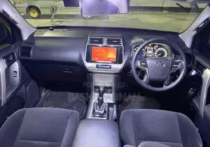 Toyota Land Cruiser Prado 2019 White