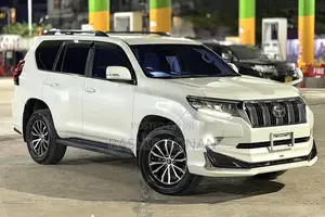 Toyota Land Cruiser Prado 2019 White