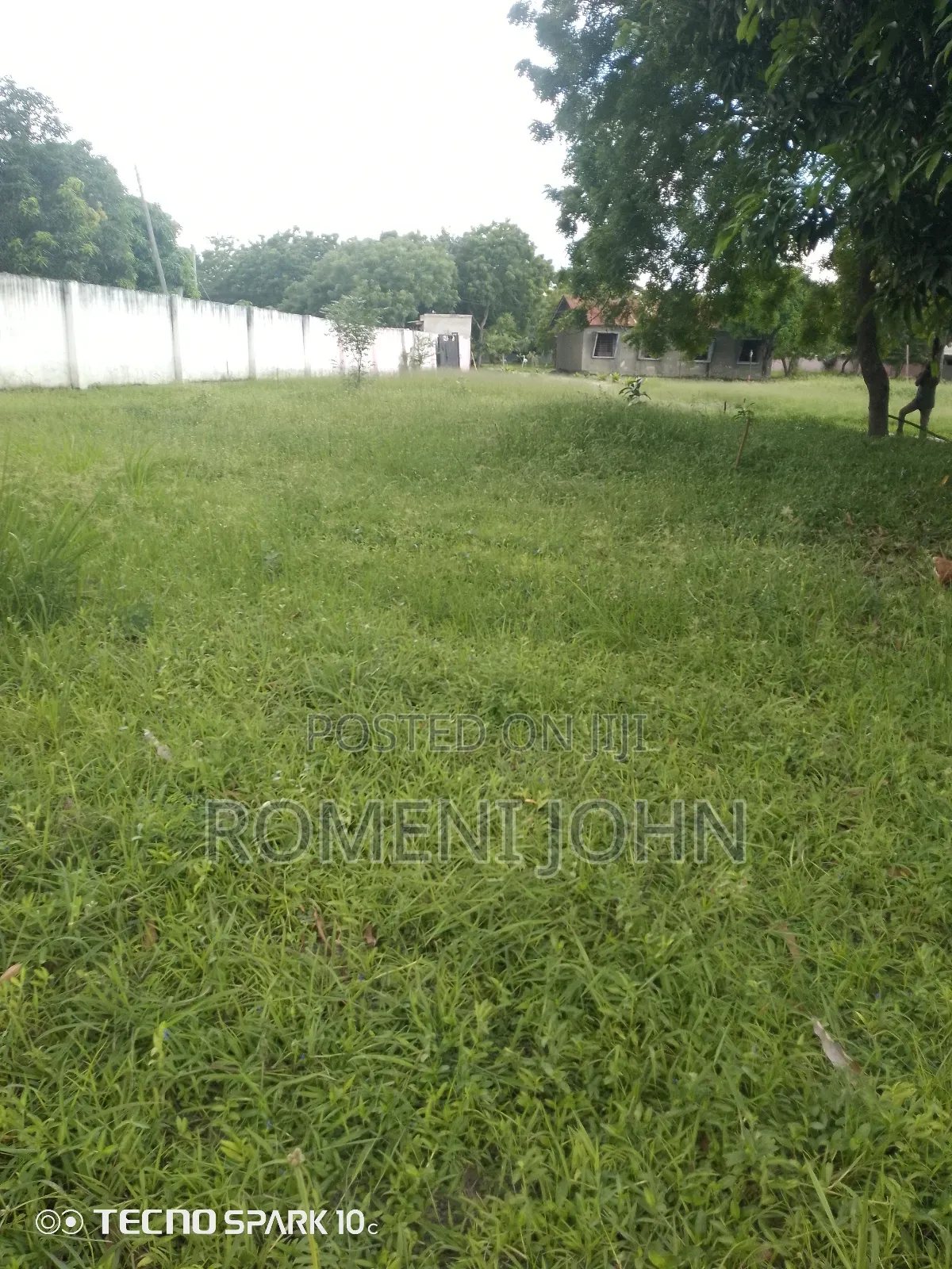 Kiwanja Mita 15 Kwa Mita 13 Kinauzwa Ml 4.4 Majohe Rada.