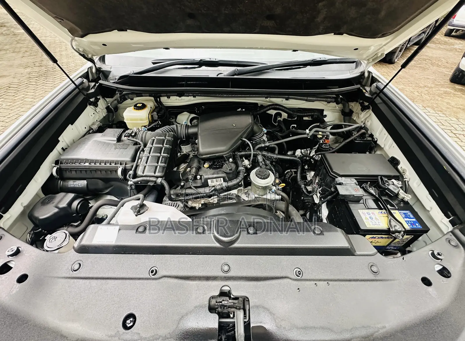 Toyota Land Cruiser Prado 2.7 2022 White