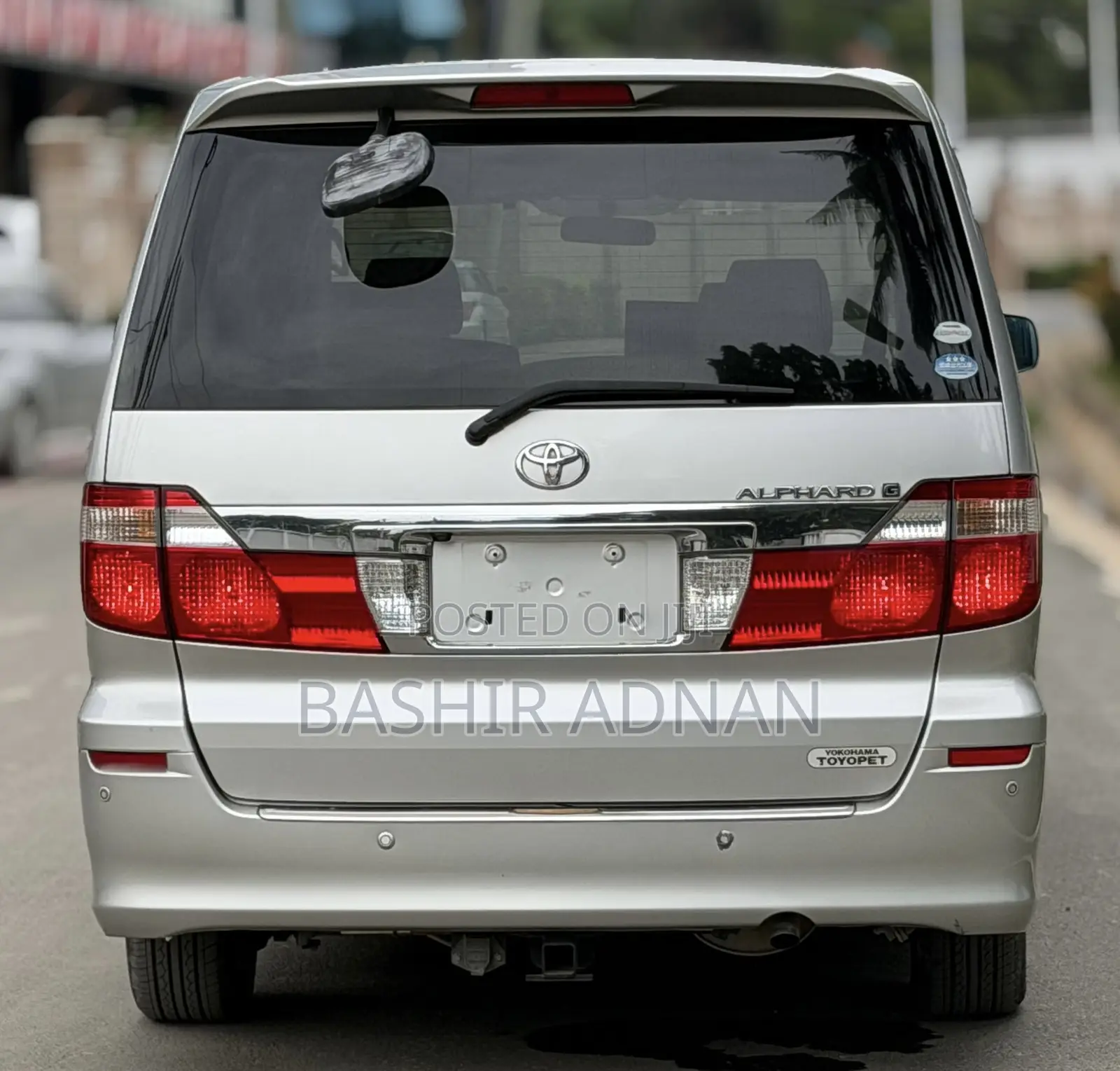 Toyota Alphard 2004 Silver