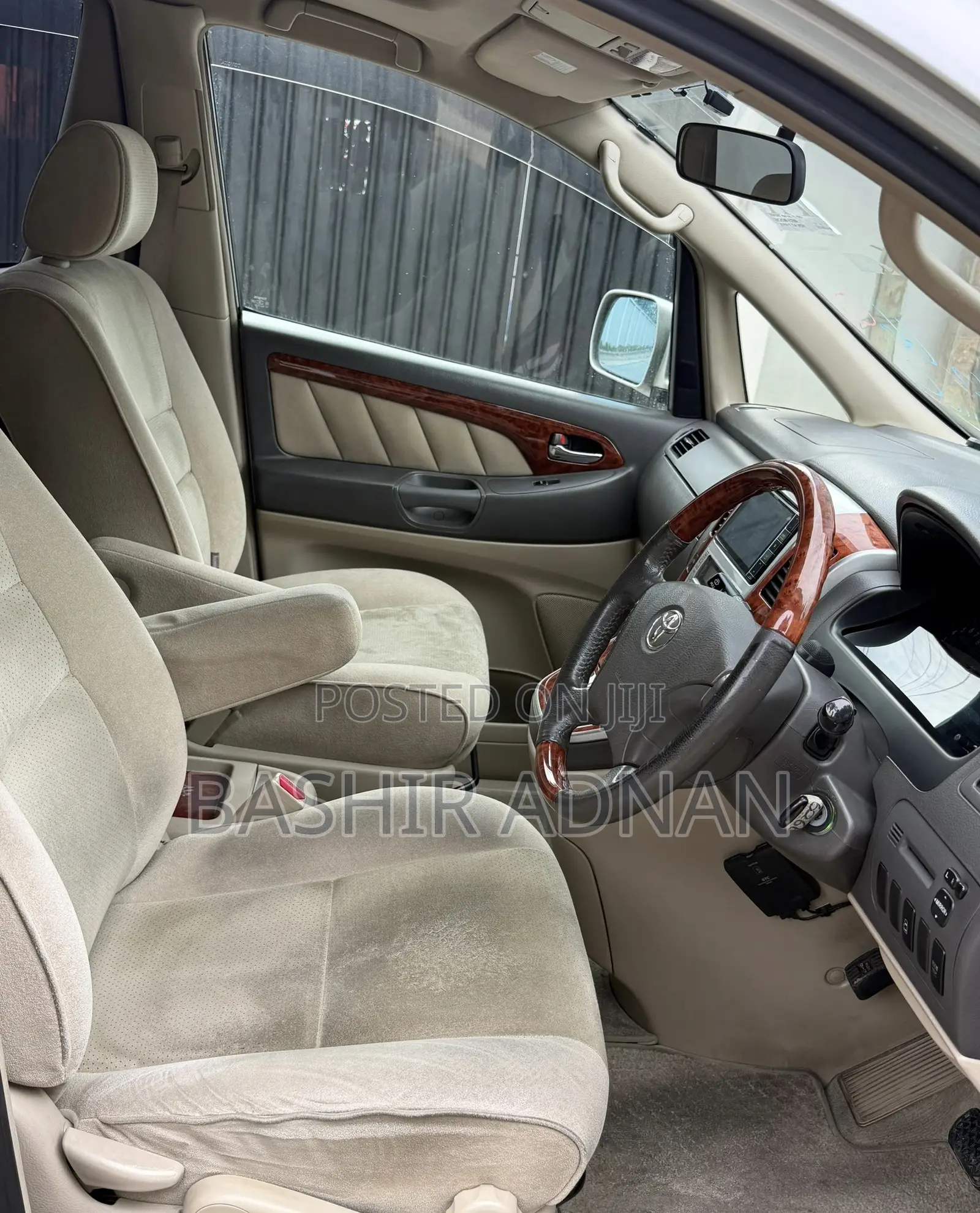 Toyota Alphard 2004 Silver