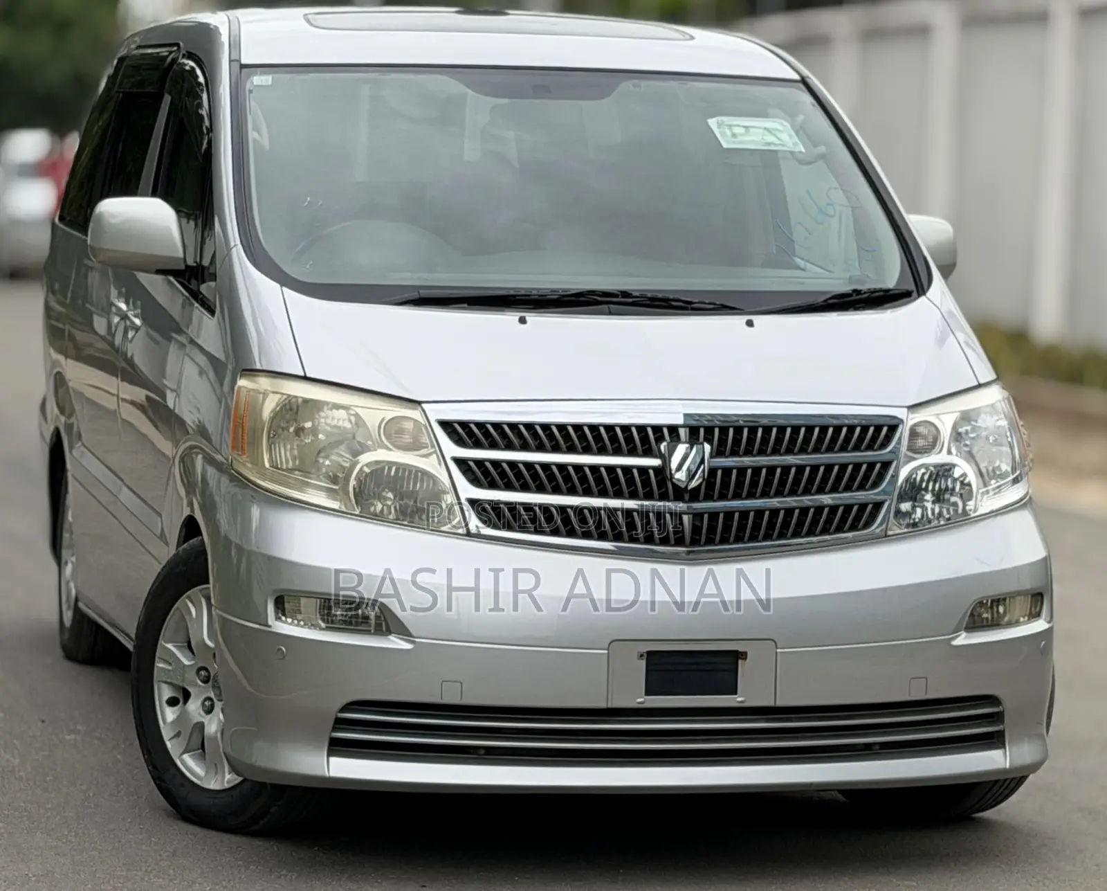 Toyota Alphard 2004 Silver